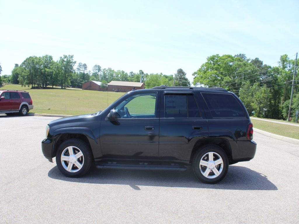 Used 2007 Chevrolet TrailBlazer LT AWD/4WD image 10
