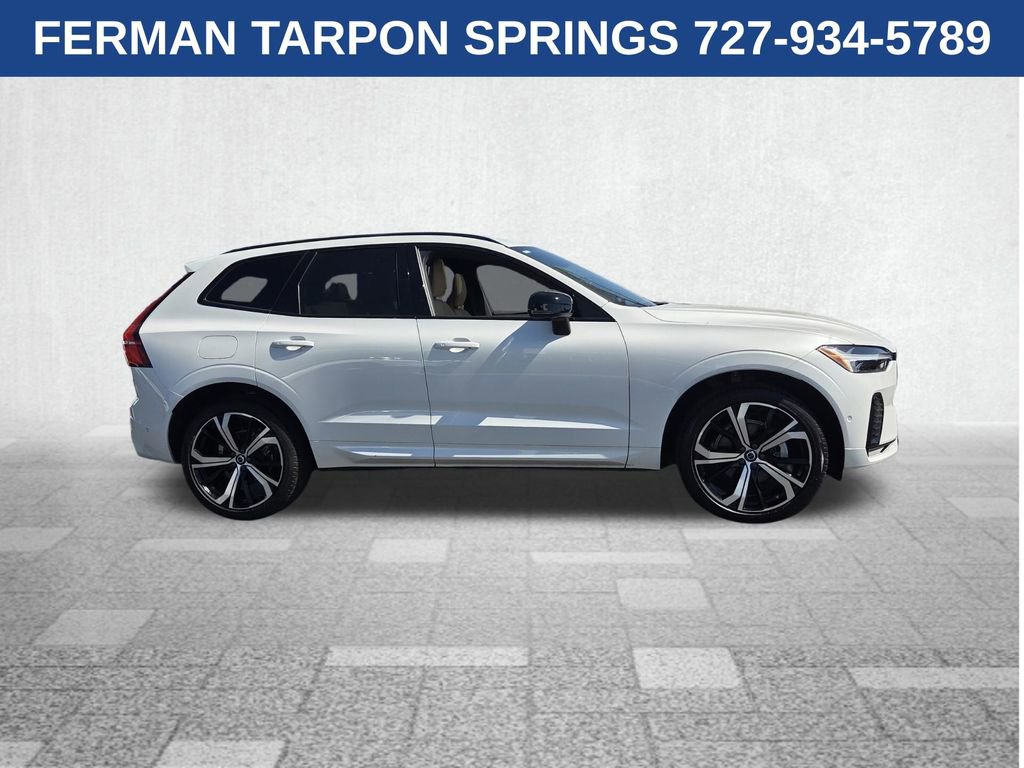 Used 2025 Volvo XC60 B5 Ultra w/ Protection Package Premier image 10