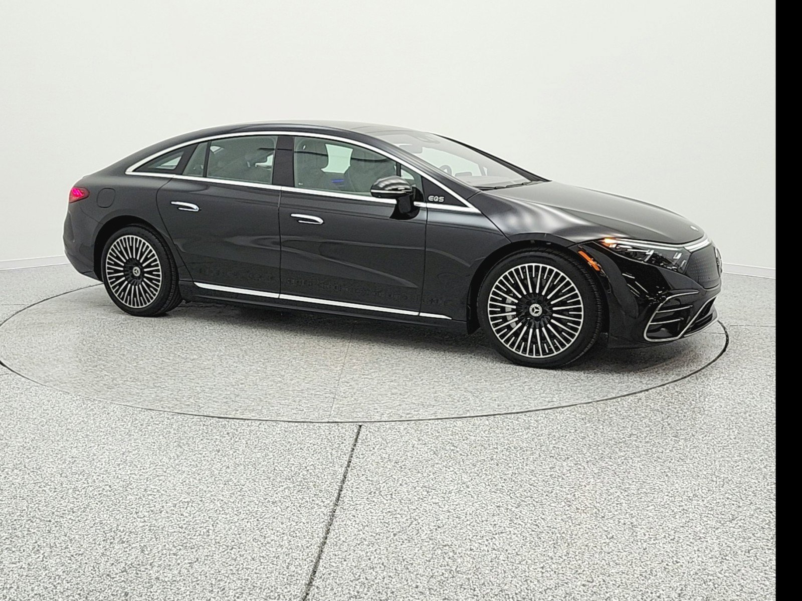 Used 2023 Mercedes-Benz EQS 450+ 4MATIC Sedan image 3