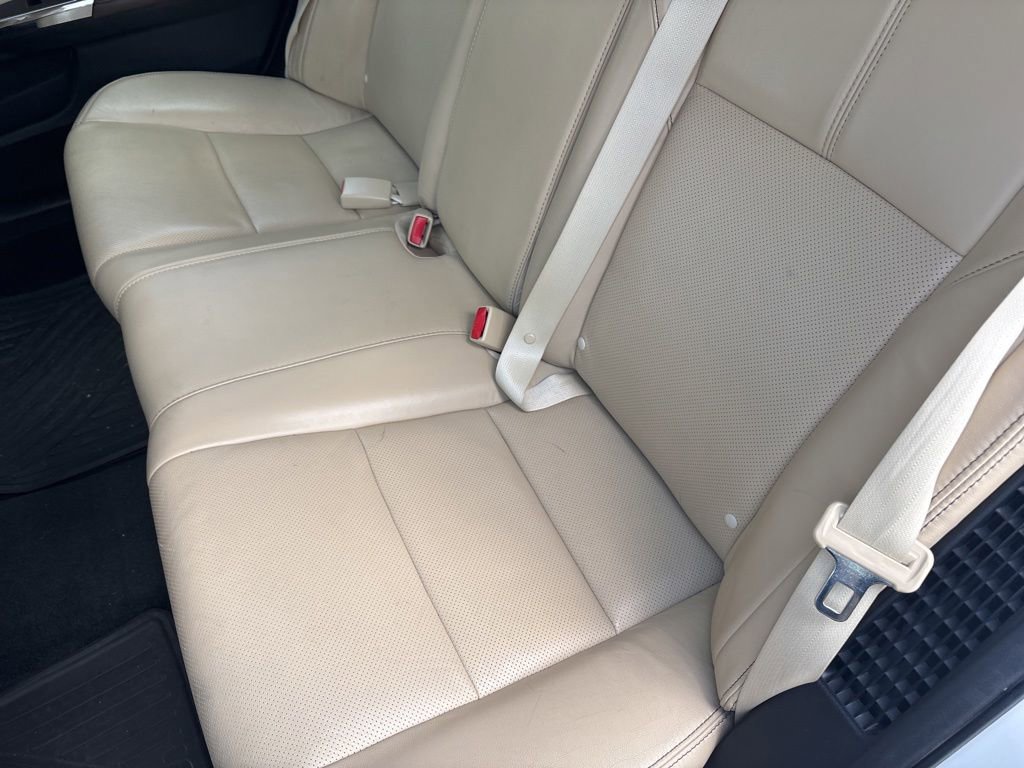 Used 2013 Toyota Avalon Limited FWD image 42