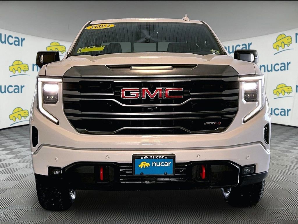 Used 2023 GMC Sierra 1500 AT4 w/ AT4 Premium Package image 2