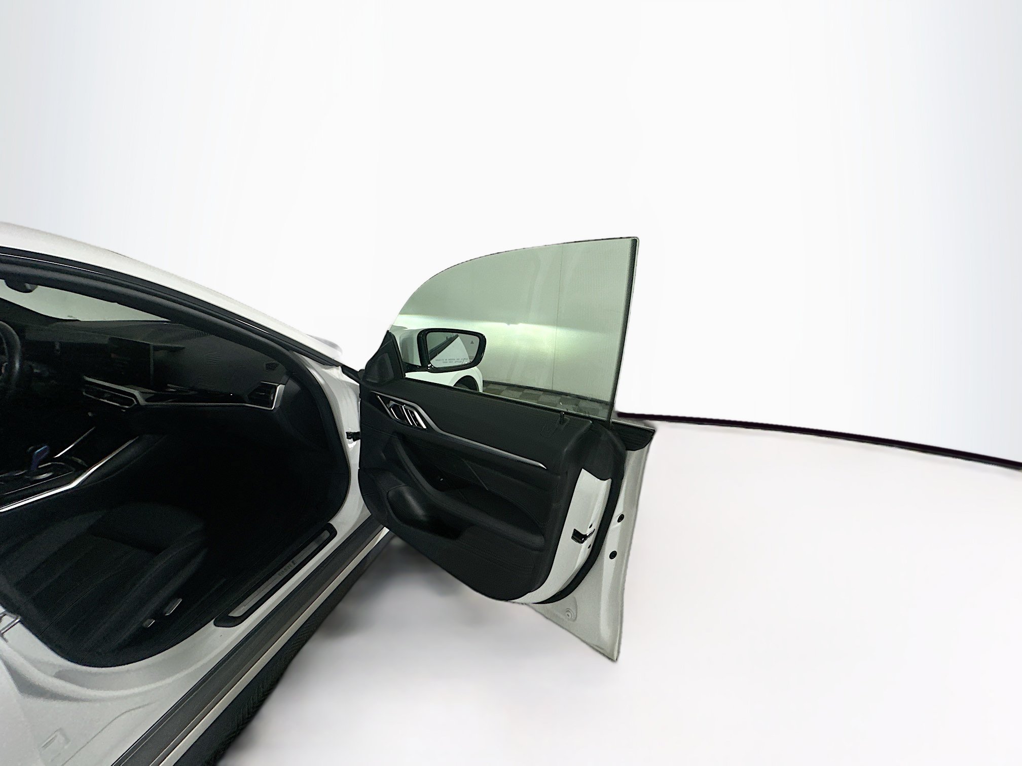 Used 2023 BMW i4 eDrive35 w/ Premium Package RWD image 32