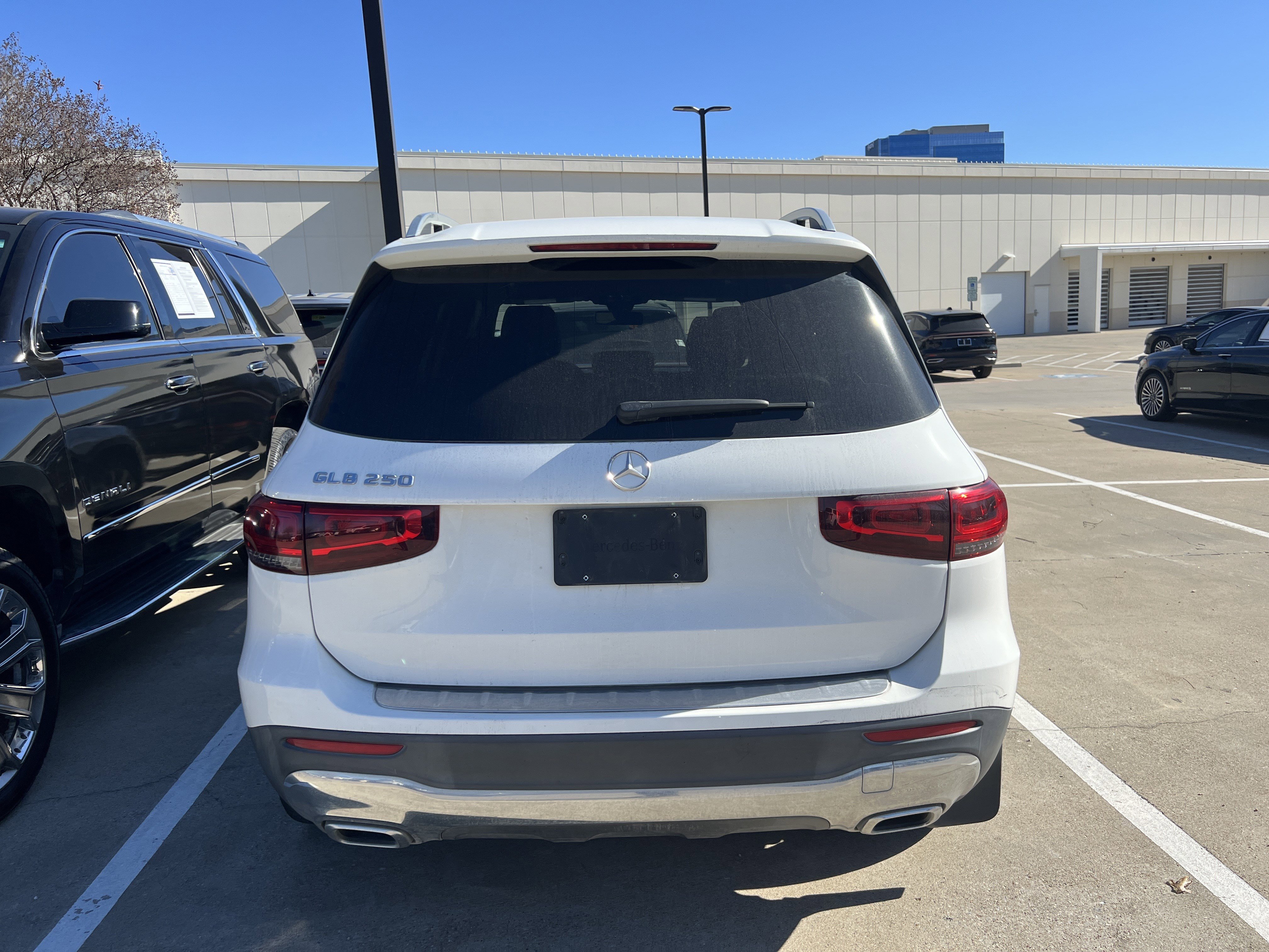 Used 2020 Mercedes-Benz GLB 250 image 30