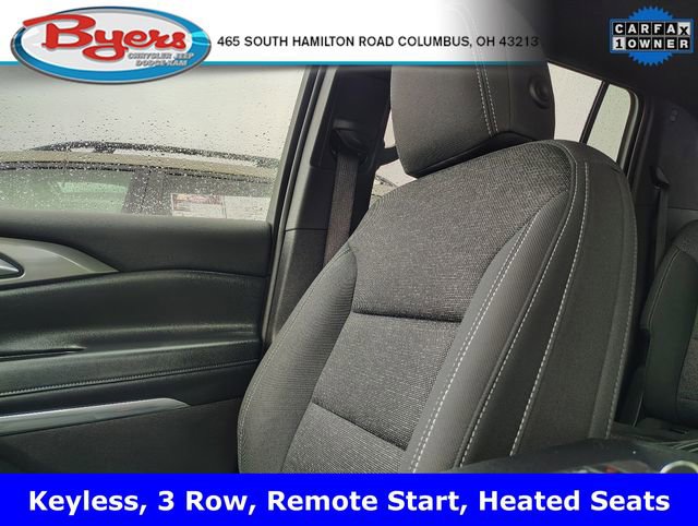 Used 2025 Chevrolet Traverse LT image 26