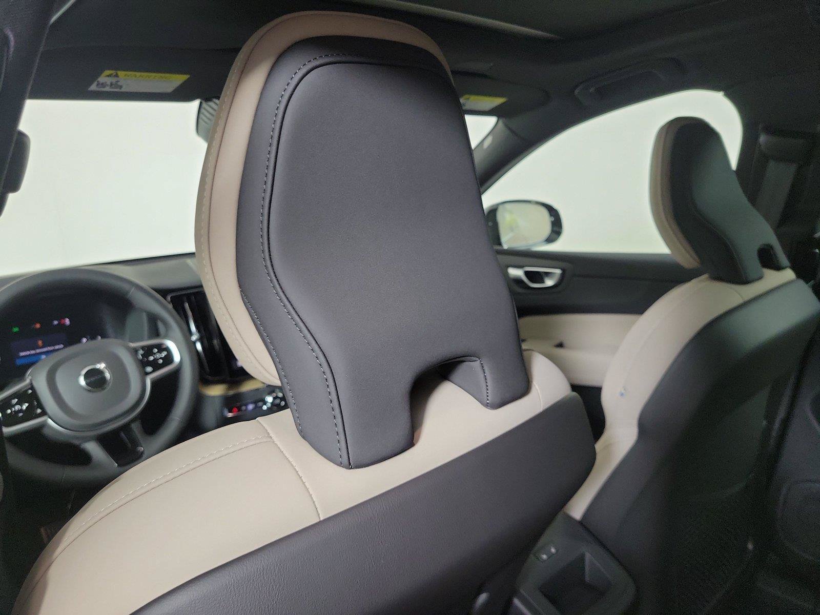 New 2026 Volvo XC60 B5 Plus w/ Climate Package AWD/4WD image 14