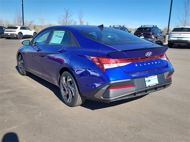 Certified 2025 Hyundai Elantra Sport image 11