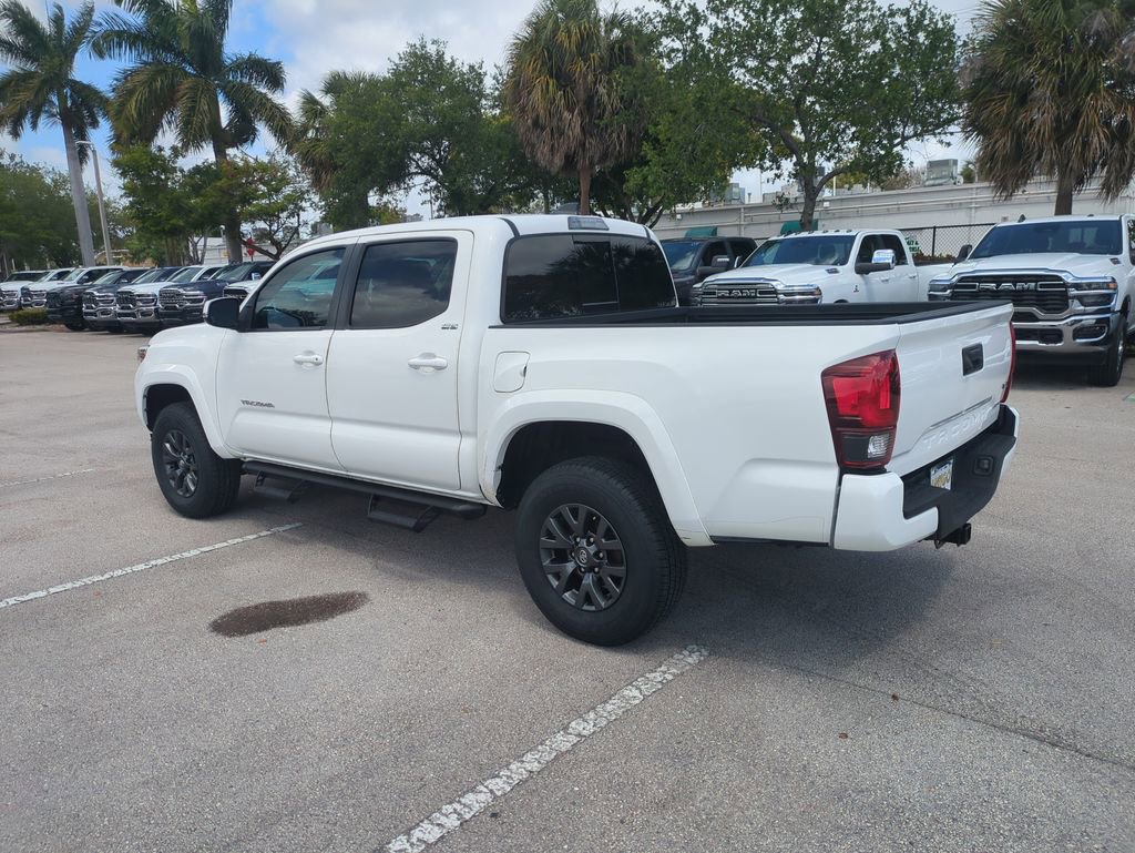 Used 2022 Toyota Tacoma SR5 w/ Technology Package RWD image 8