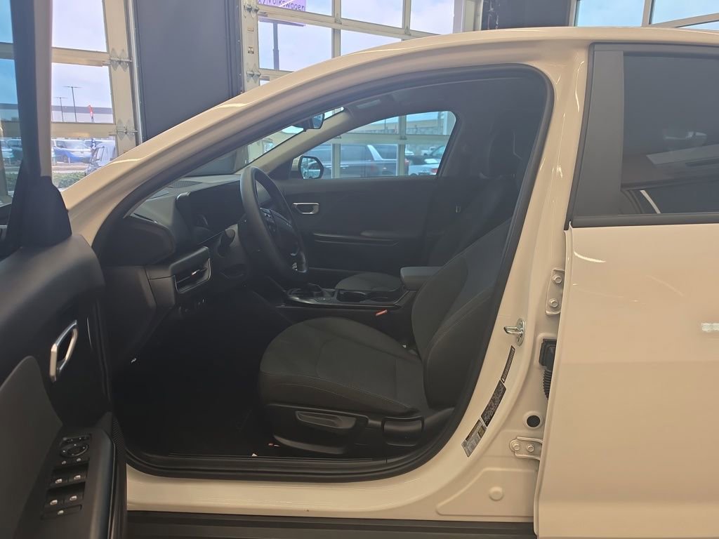 Certified 2025 Kia K4 LXS image 13