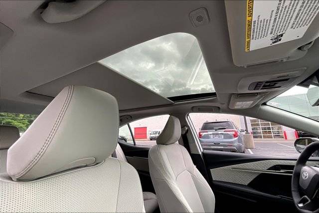 Used 2025 Toyota Camry XLE w/ Premium Plus Package FWD image 22