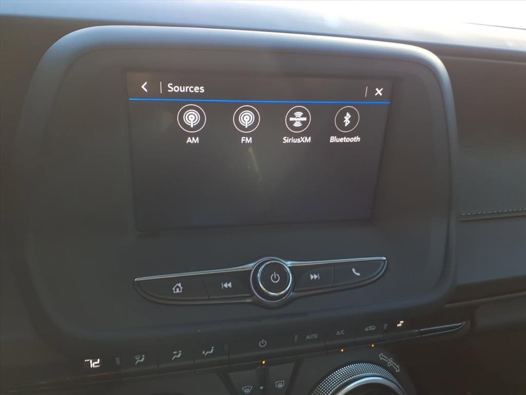 Used 2023 Chevrolet Camaro LT image 15