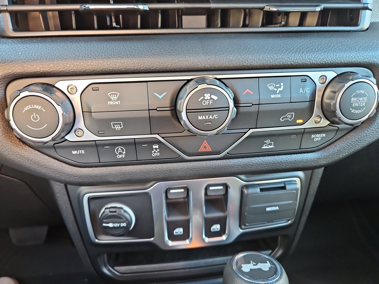 New 2026 Jeep Wrangler Sport S image 26