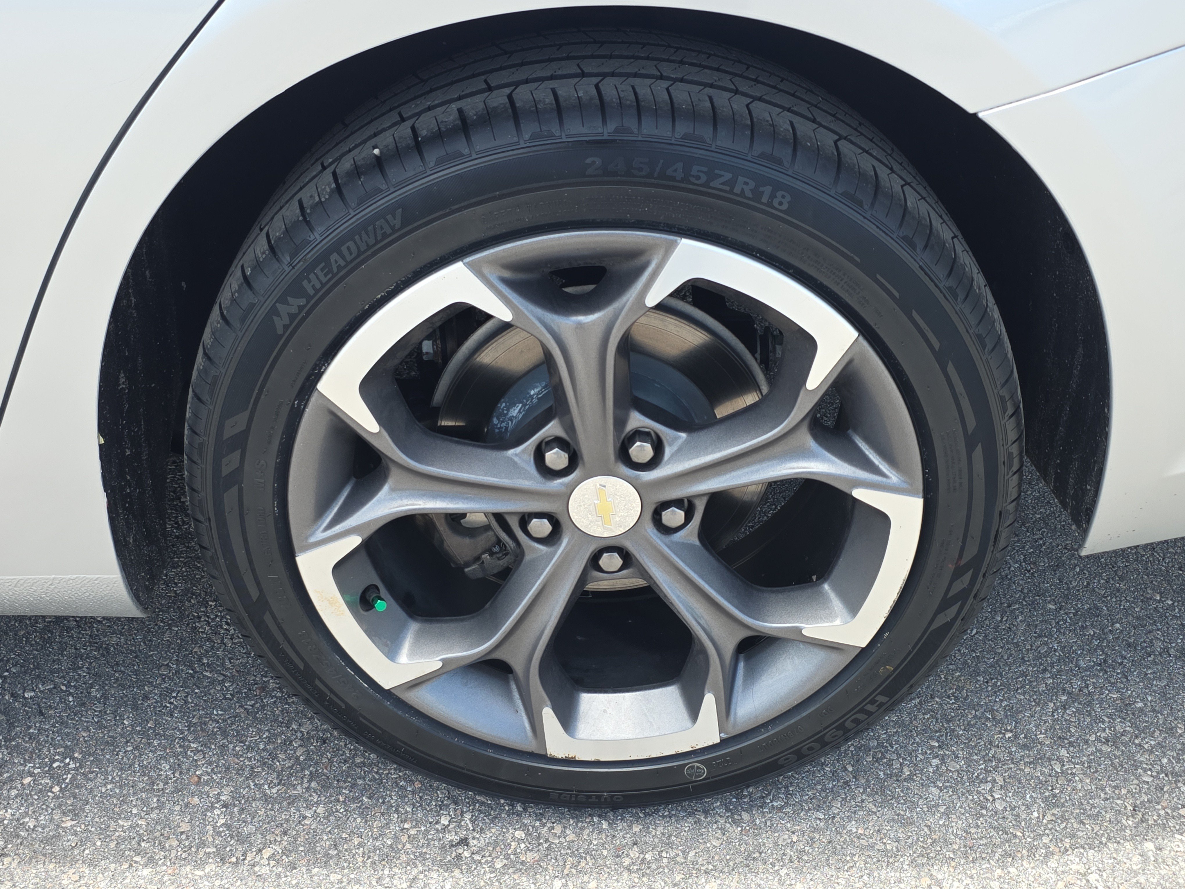 Used 2022 Chevrolet Malibu LT FWD image 12