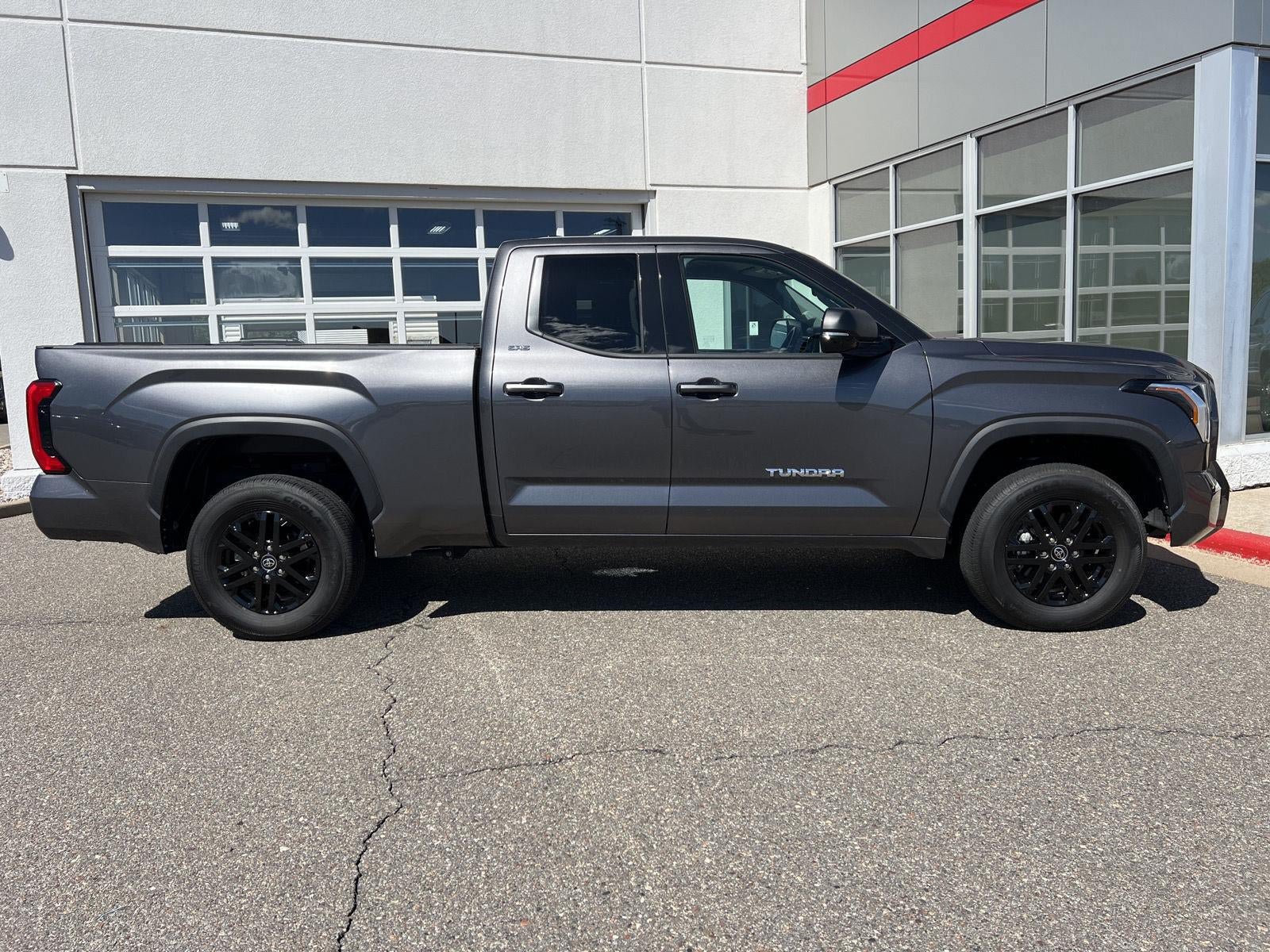 Used 2023 Toyota Tundra SR5 w/ SR5 Premium Package AWD/4WD image 9