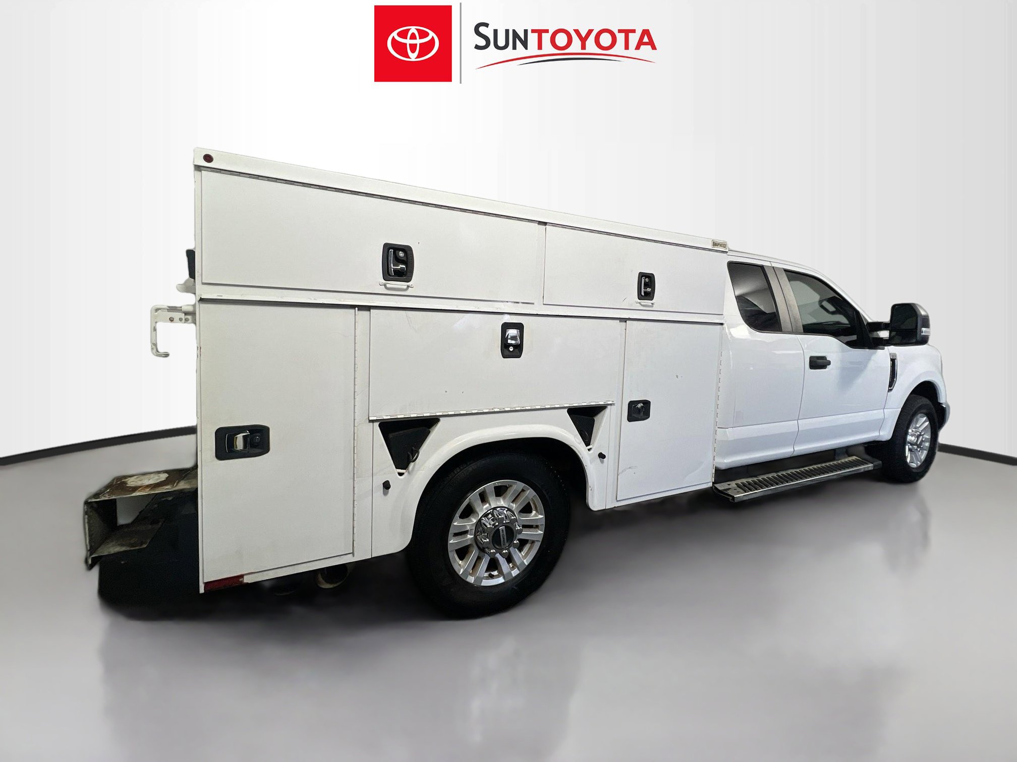 Used 2019 Ford F350 XL w/ STX Appearance Package image 4