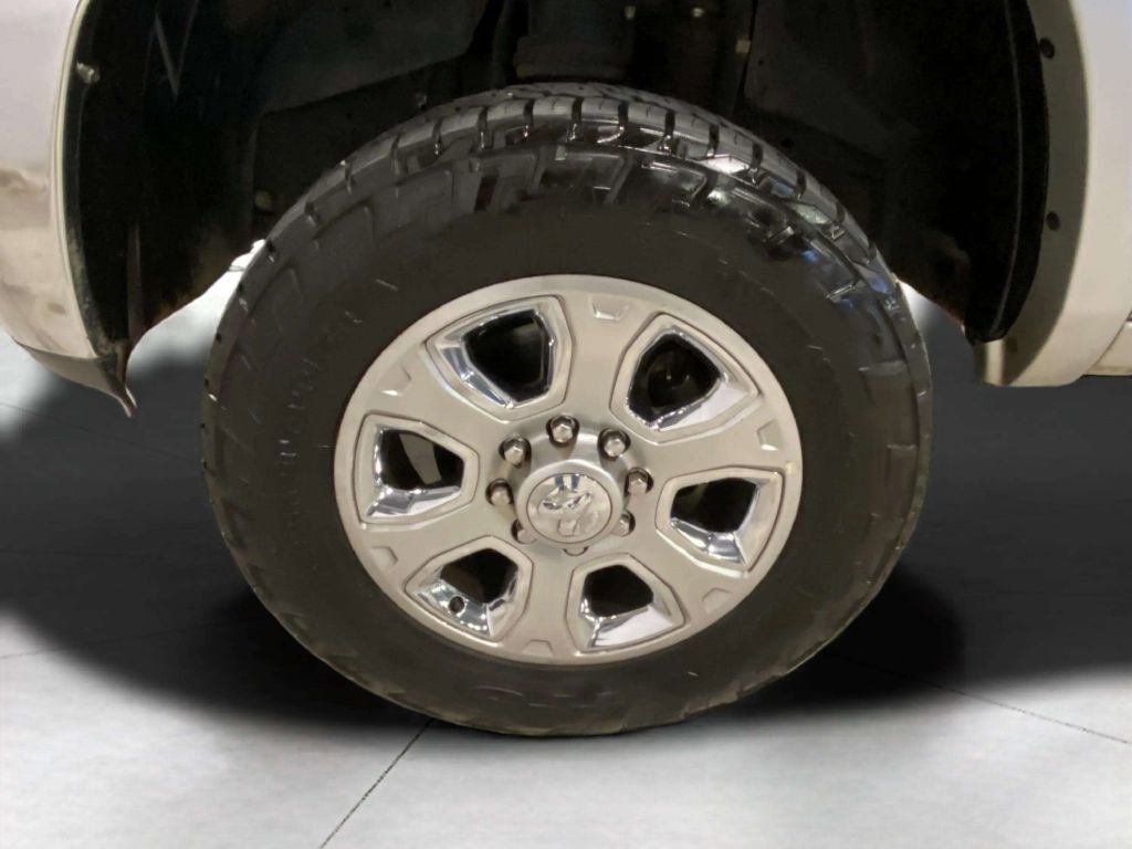 Used 2014 RAM 2500 Laramie image 13