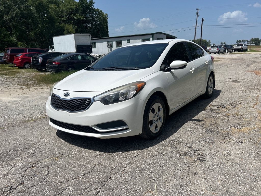Used 2016 Kia Forte LX FWD image 3
