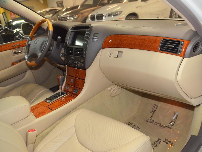 Used 2005 Lexus LS 430 RWD image 27