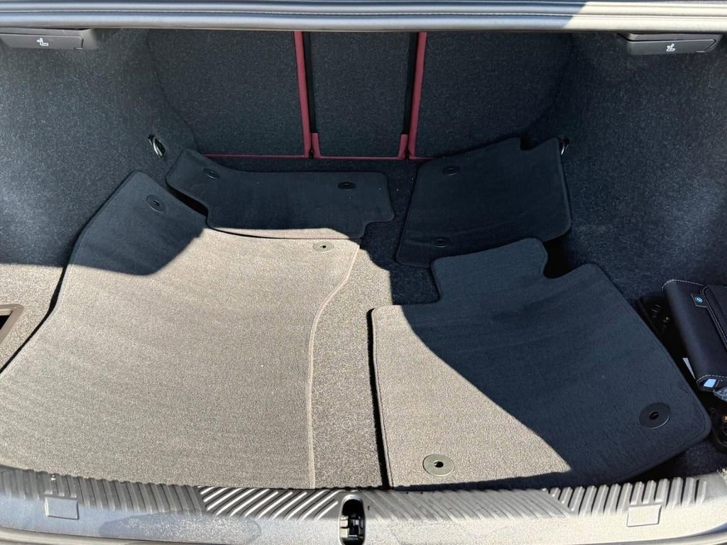 Used 2026 BMW 540i xDrive image 5