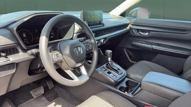 Used 2025 Honda CR-V LX image 13