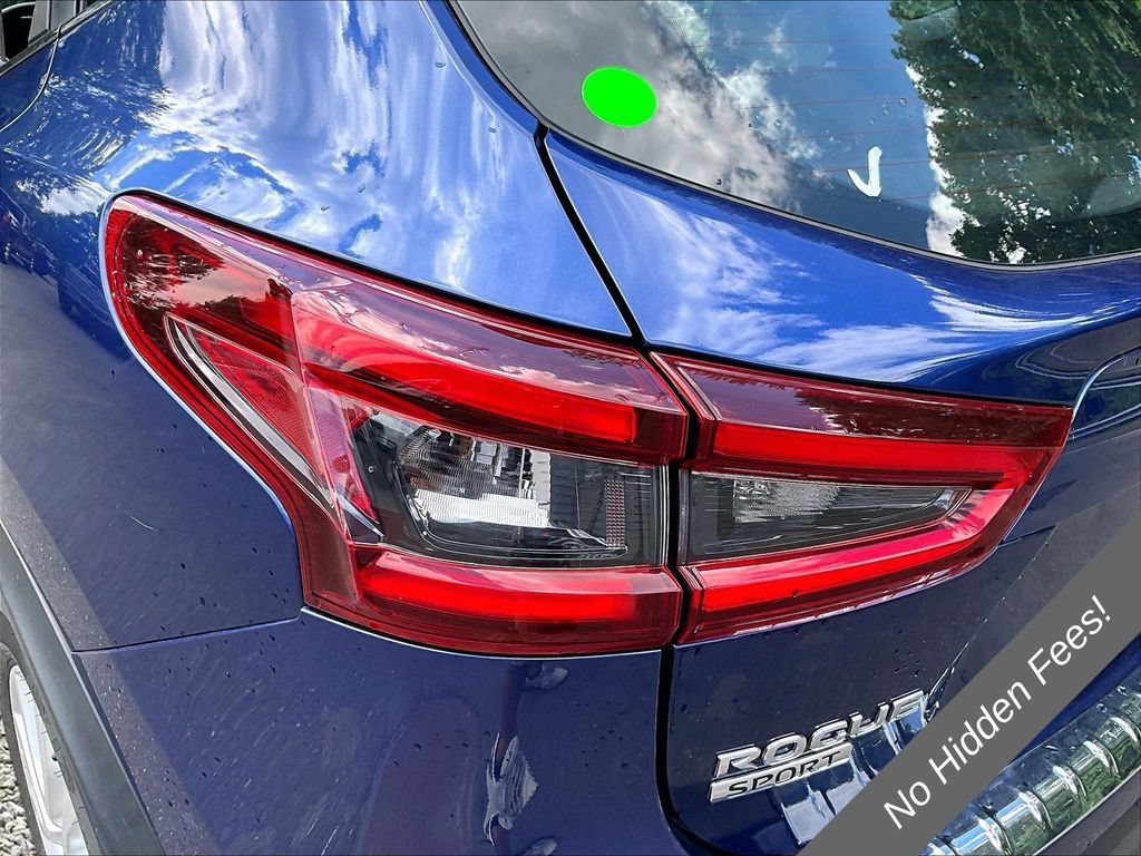 Used 2021 Nissan Rogue Sport SV AWD/4WD image 19