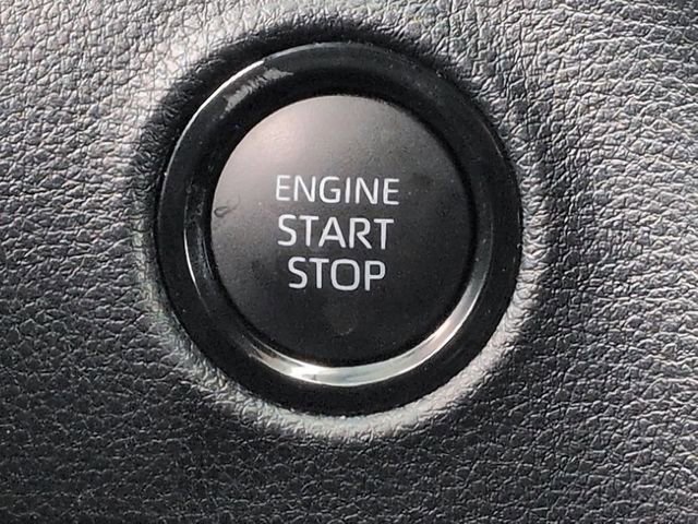 Certified 2025 Toyota Tundra SR5 image 19