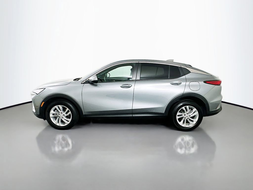 Used 2024 Buick Envista Preferred w/ Advanced Safety Package FWD image 8
