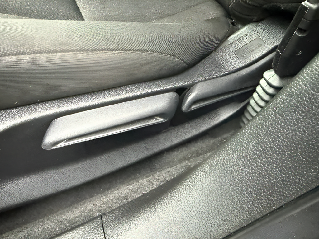 Certified 2023 Honda Accord LX image 11