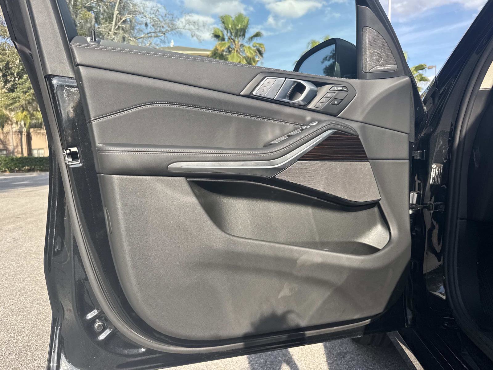 Certified 2026 BMW X7 xDrive40i w/ Premium Package image 18