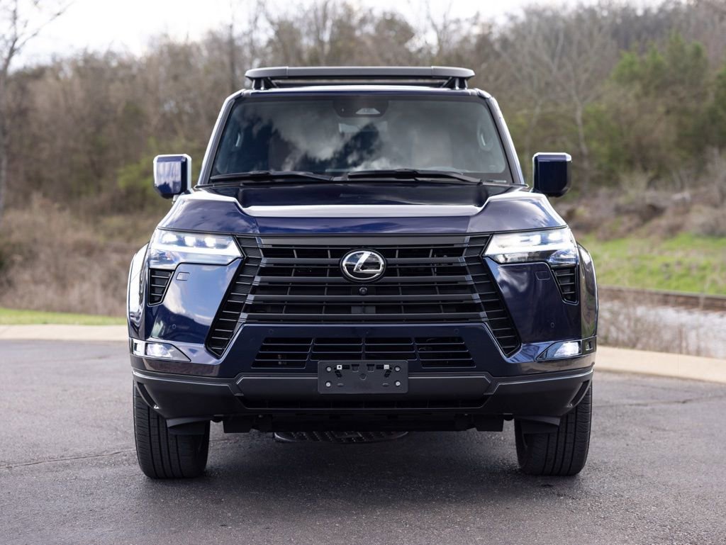 Used 2024 Lexus GX 550 w/ Accessory Package (2T) image 12