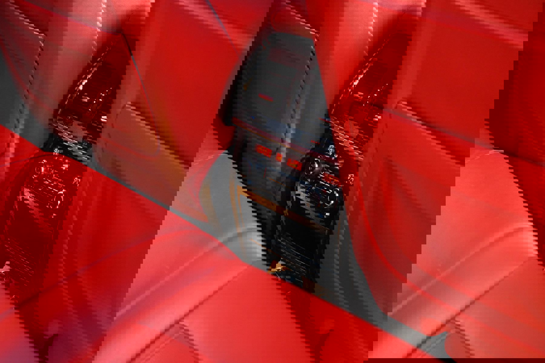 Used 2015 BMW X6 M image 15