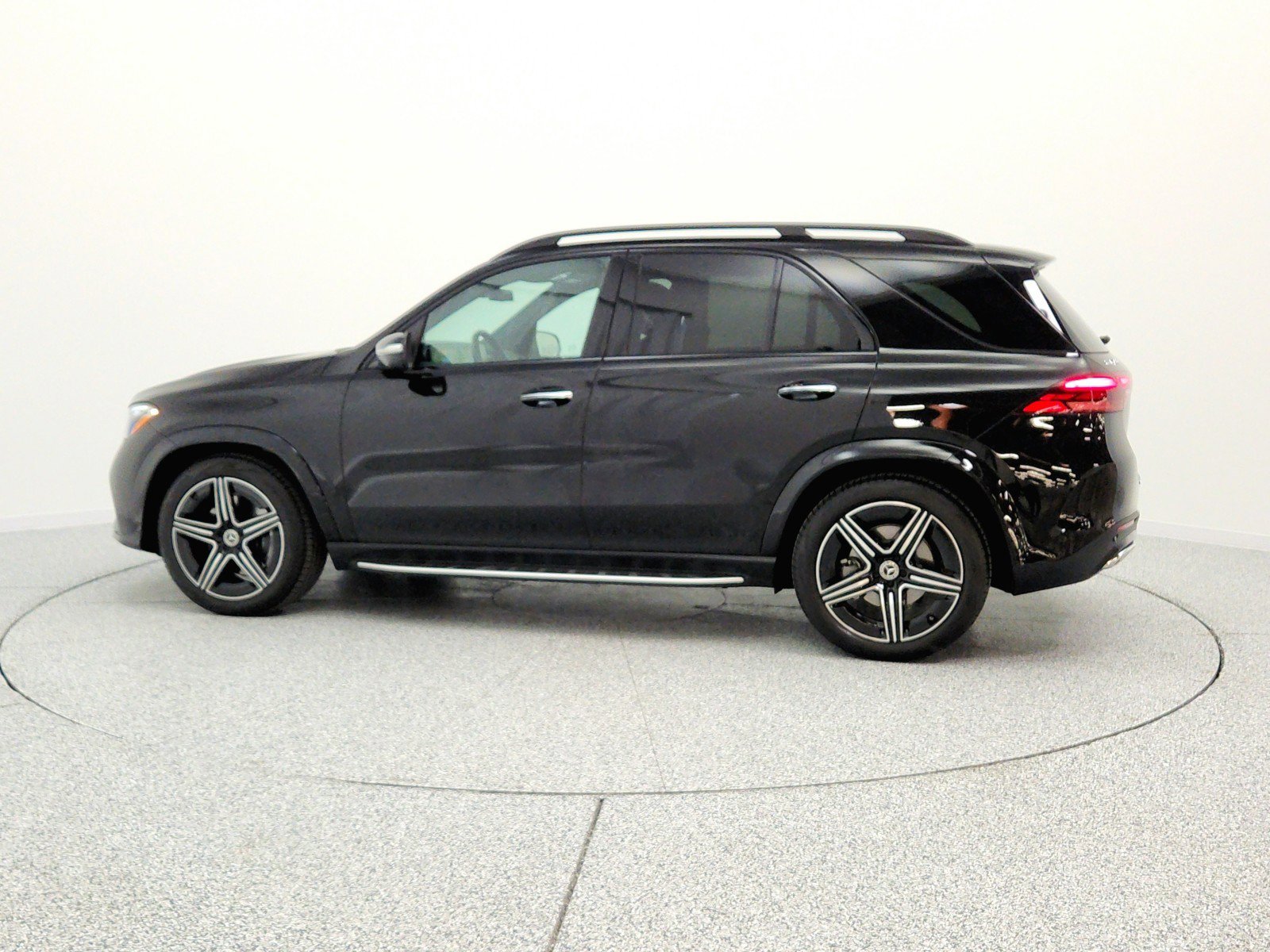 Certified 2026 Mercedes-Benz GLE 450 4MATIC image 8