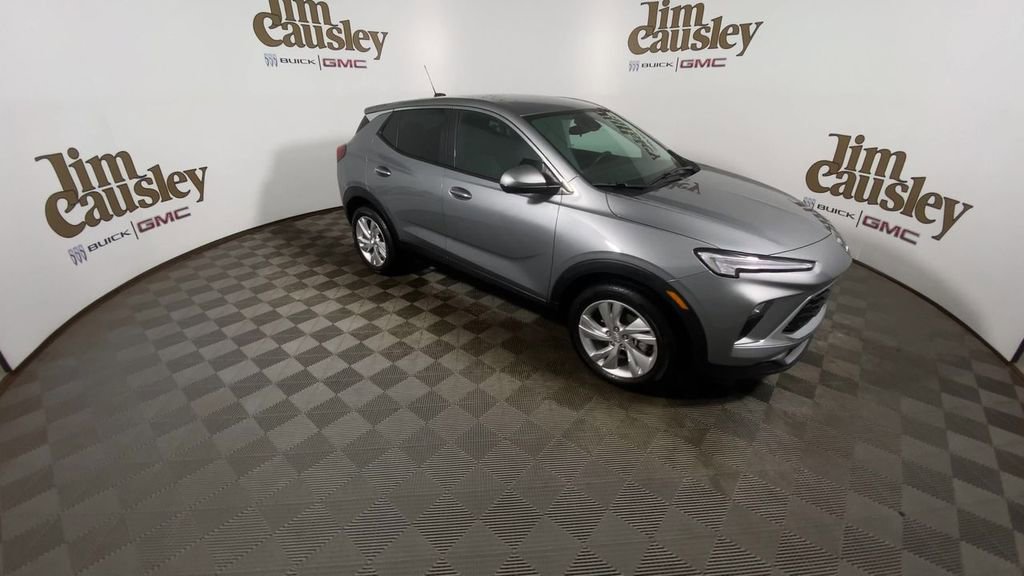 Certified 2024 Buick Encore GX Preferred image 2