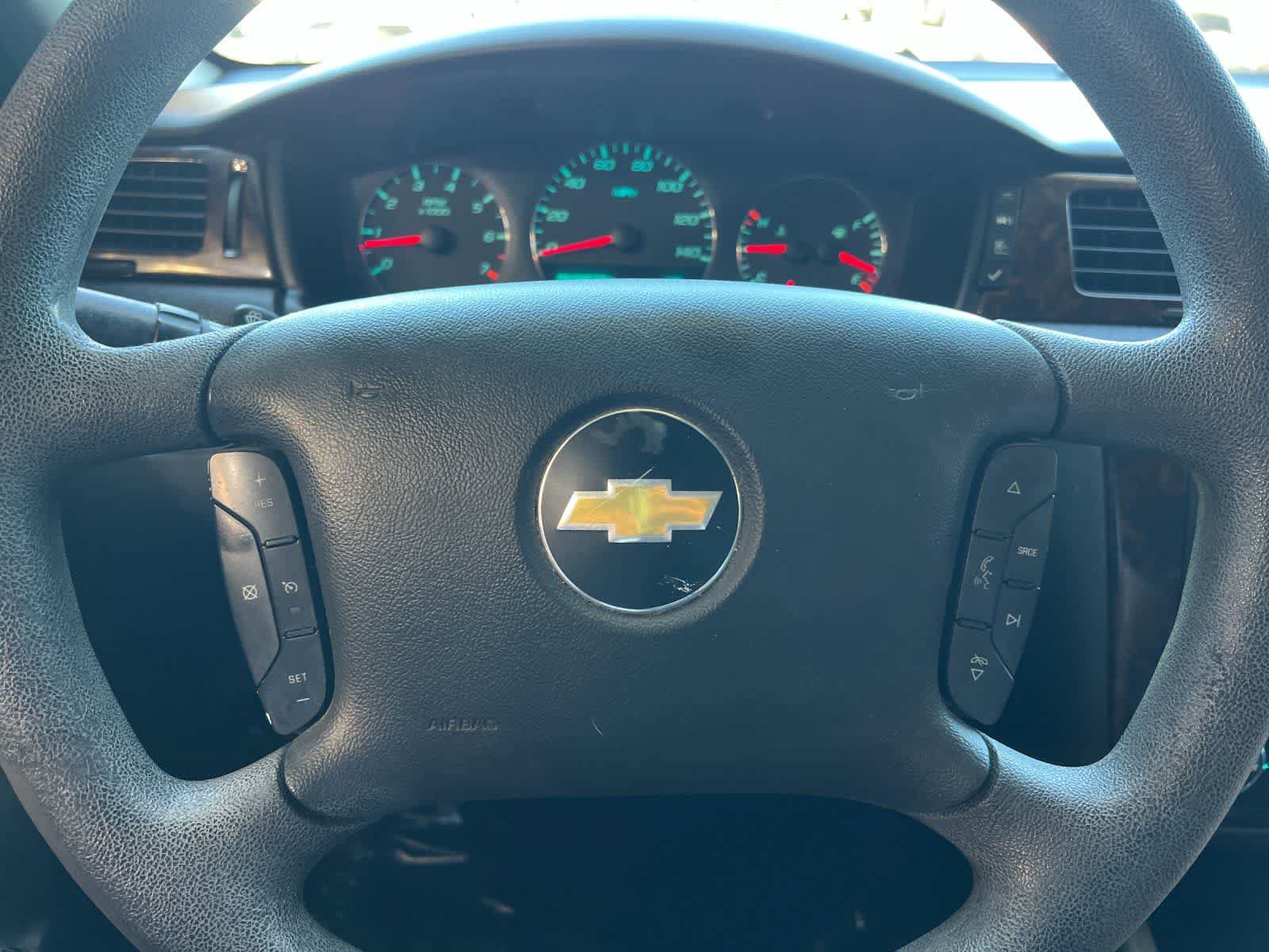 Used 2016 Chevrolet Impala LT FWD image 21