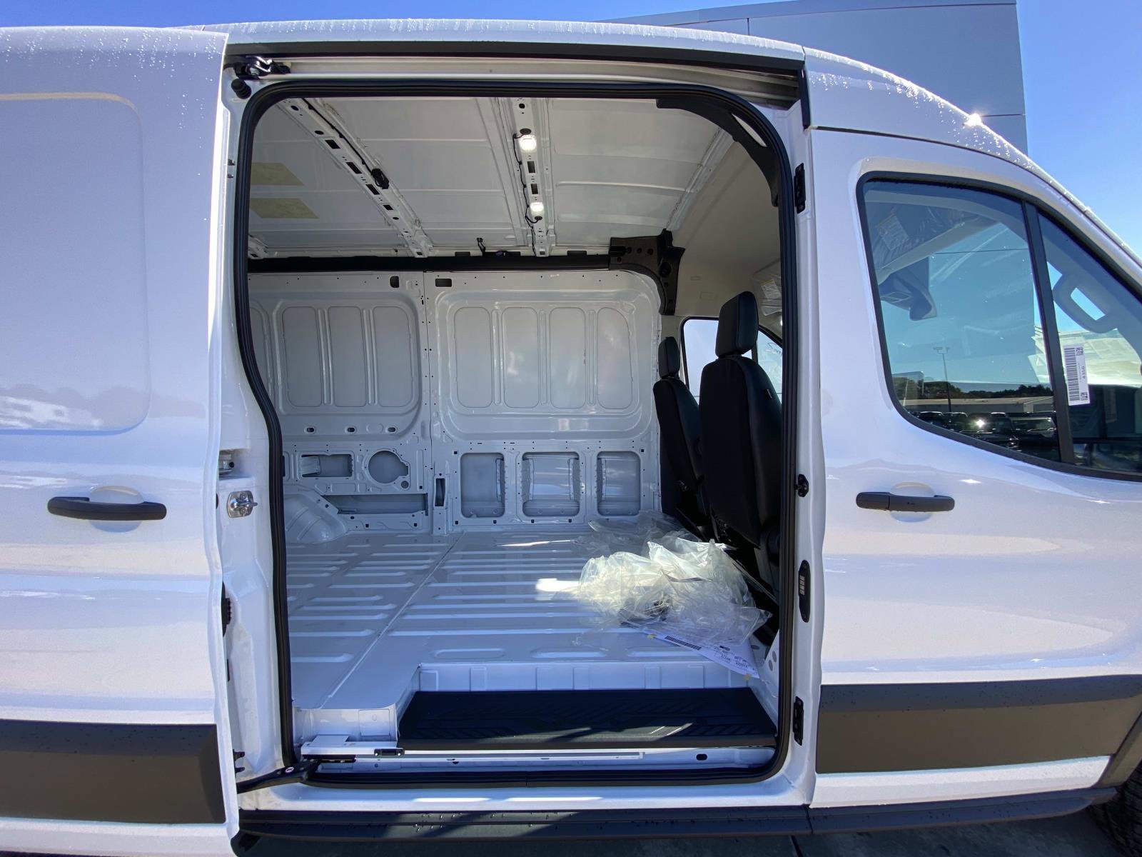 New 2026 Ford Transit 250 148 Medium Roof image 10