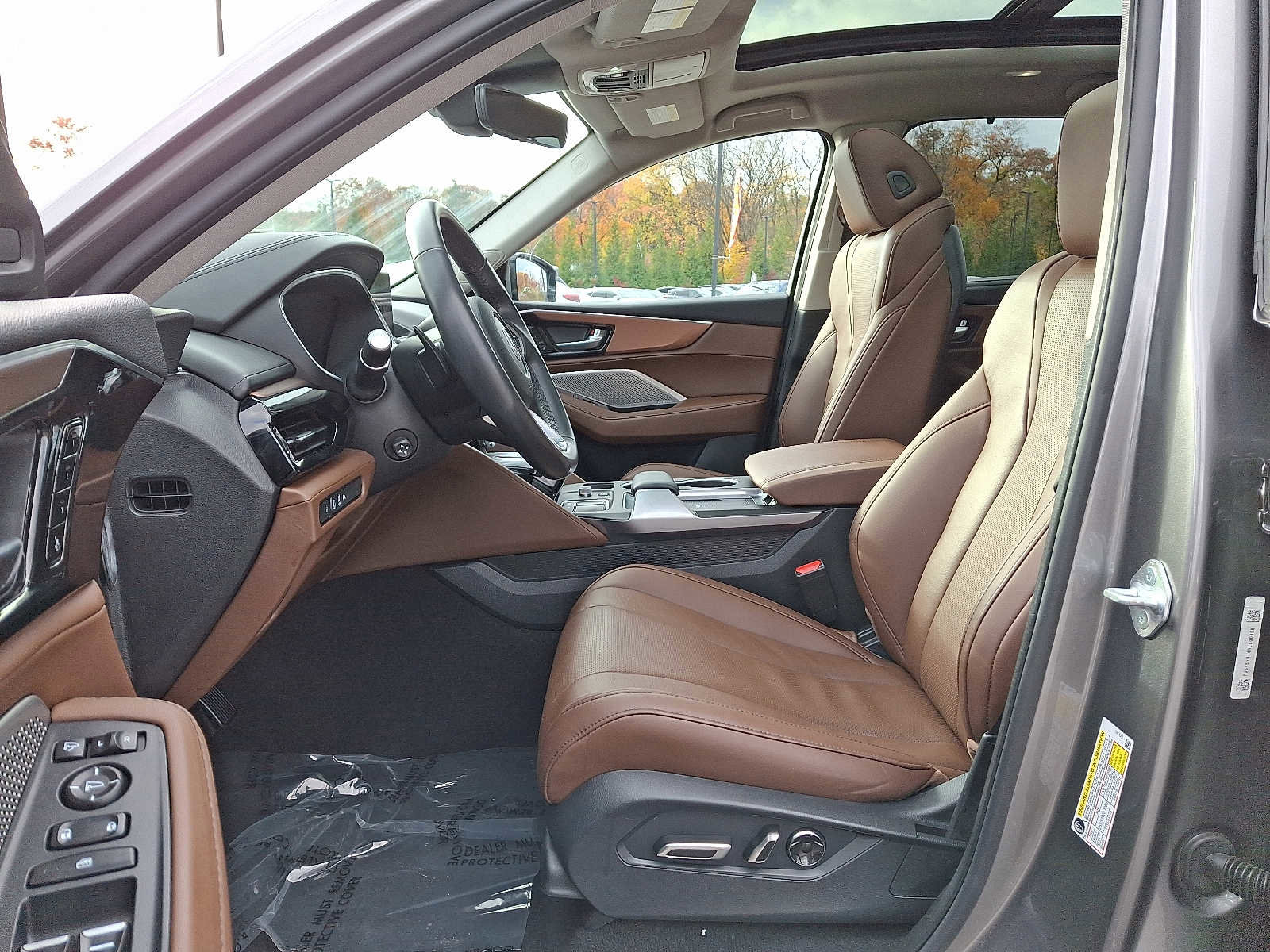 Used 2024 Acura MDX SH-AWD w/ Technology Package image 13