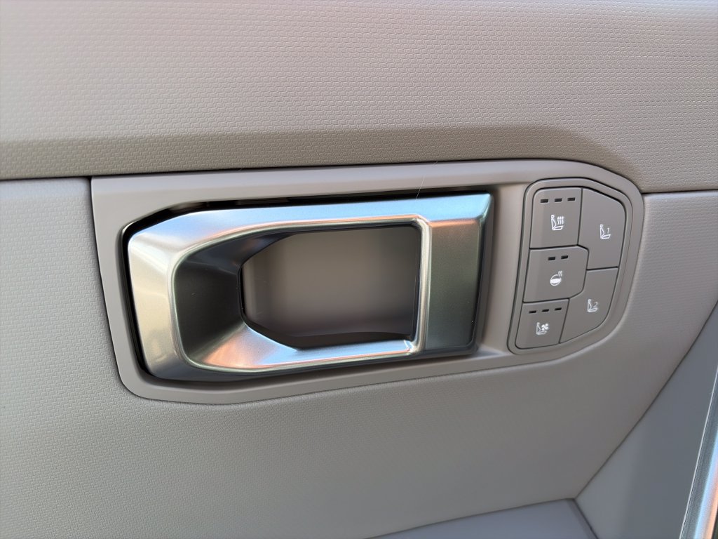 New 2027 Kia Seltos X-Line SX AWD/4WD image 18