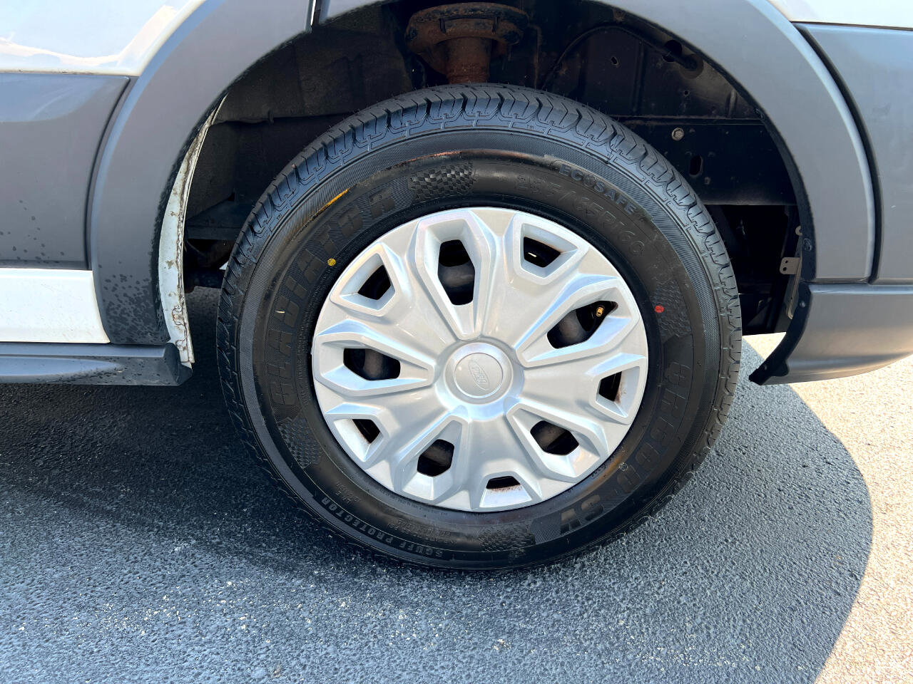 Used 2016 Ford Transit 150 XLT image 8