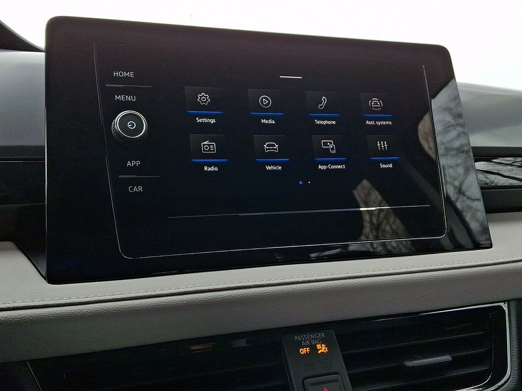 Used 2025 Volkswagen Taos S image 16