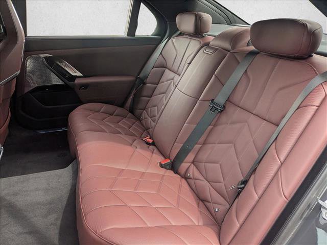 New 2026 BMW 760i xDrive w/ Executive Package image 16