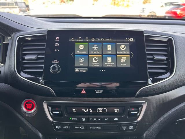 Used 2025 Honda Passport TrailSport image 16