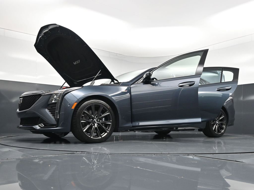 Used 2025 Cadillac CT5 V image 23
