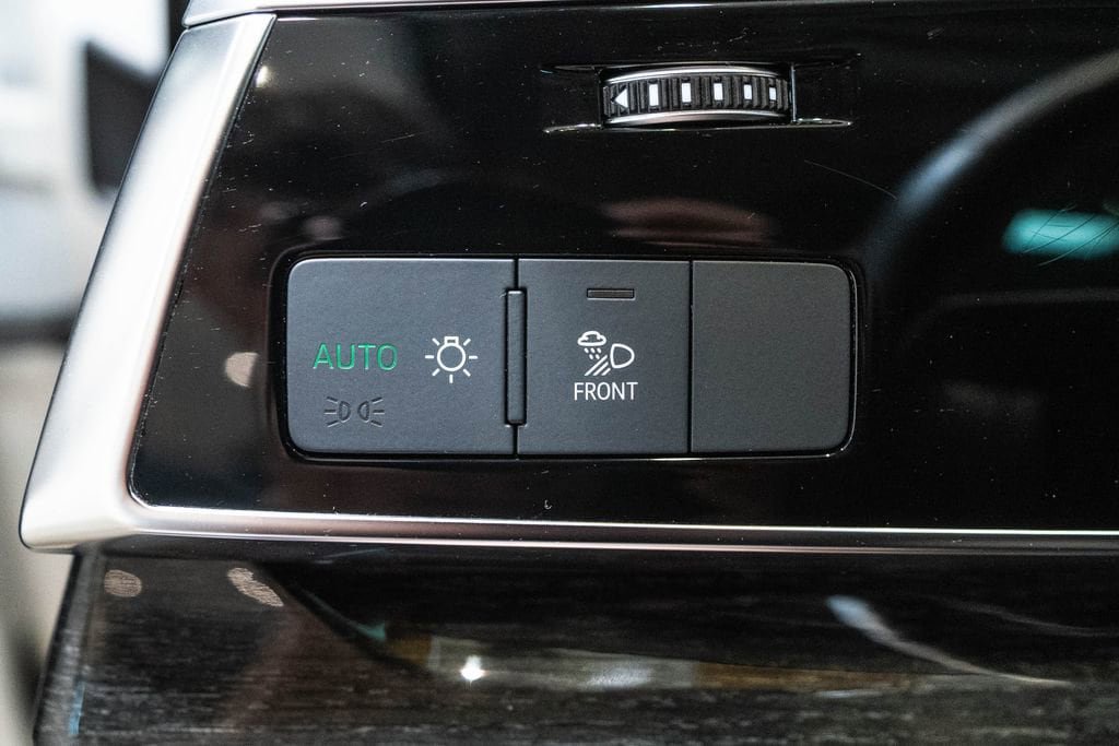 Used 2025 Audi Q7 3.0T Premium Plus AWD/4WD image 25