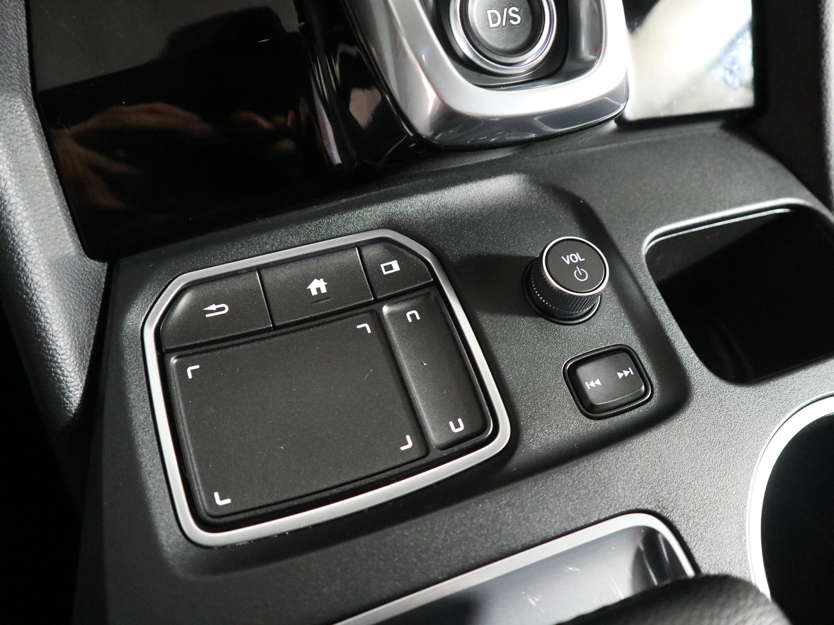 Used 2022 Acura MDX SH-AWD image 32