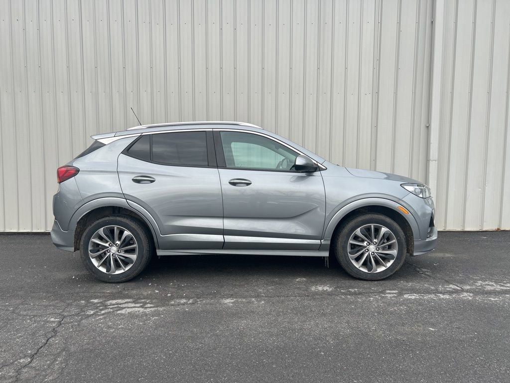 Certified 2023 Buick Encore GX Select w/ Sport Touring Package image 2