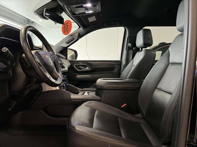 Used 2024 Chevrolet Suburban LT image 16