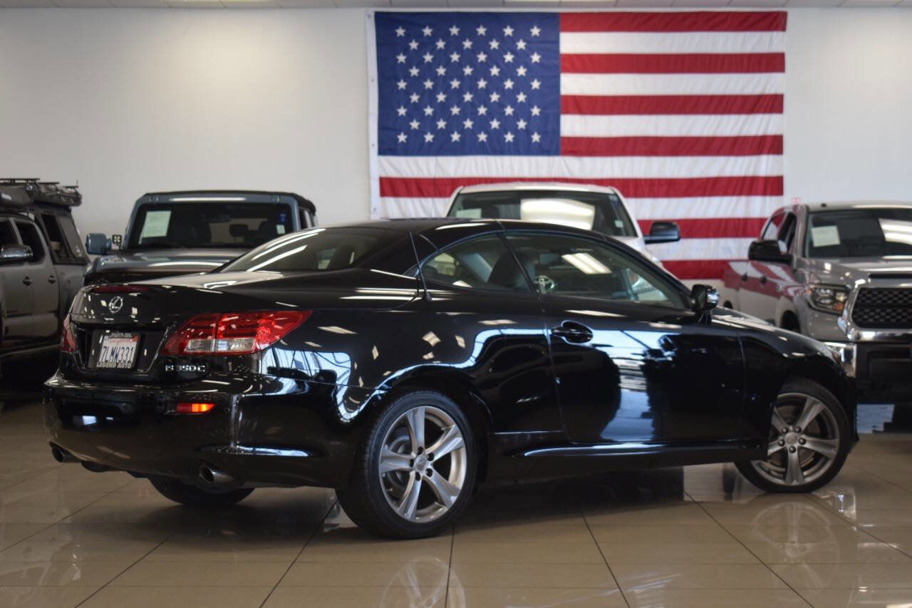 Used 2013 Lexus IS 350C Base 2dr Convertible w/ Luxury Pkg image 35