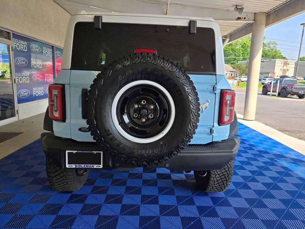 New 2024 Ford Bronco Heritage Edition image 4