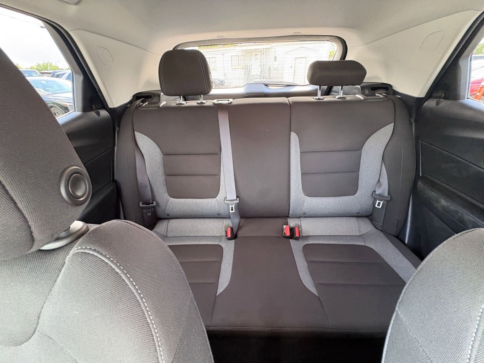 Used 2025 Chevrolet TrailBlazer LT FWD image 37