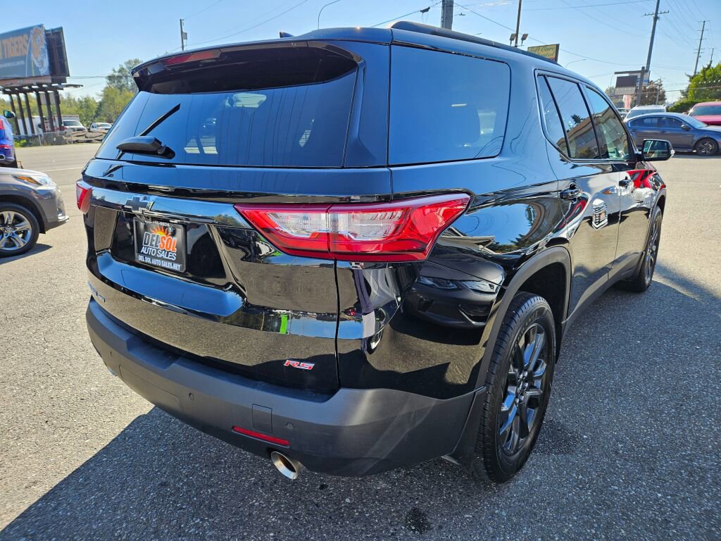 Used 2020 Chevrolet Traverse RS image 17