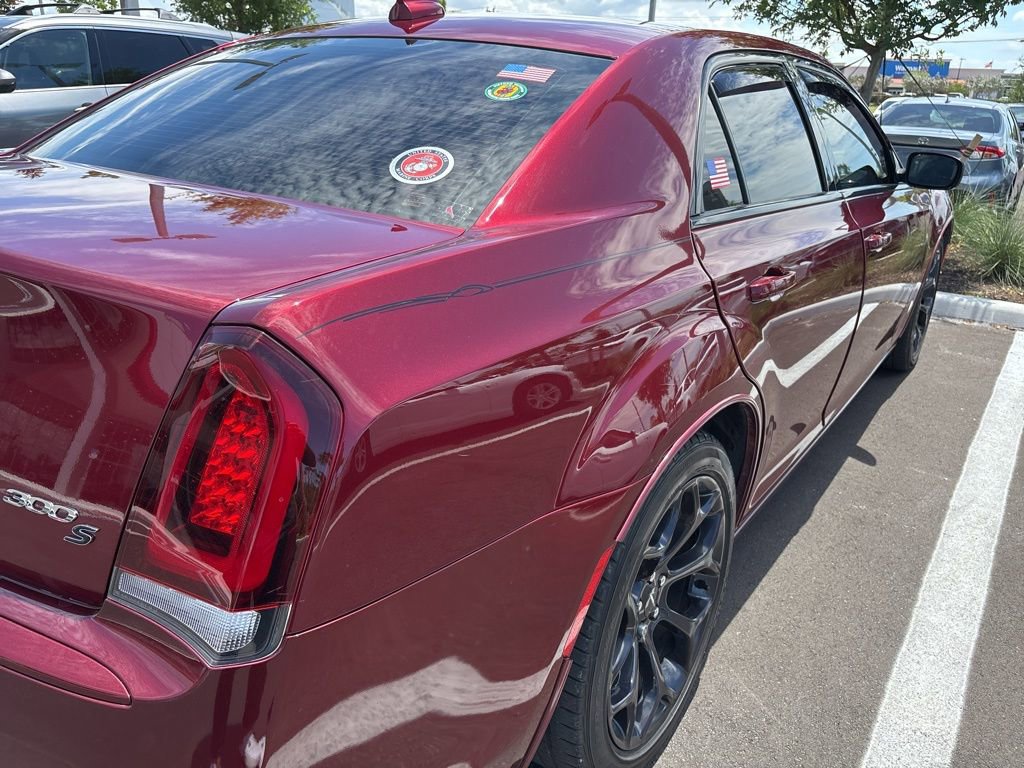 Used 2019 Chrysler 300 S image 5